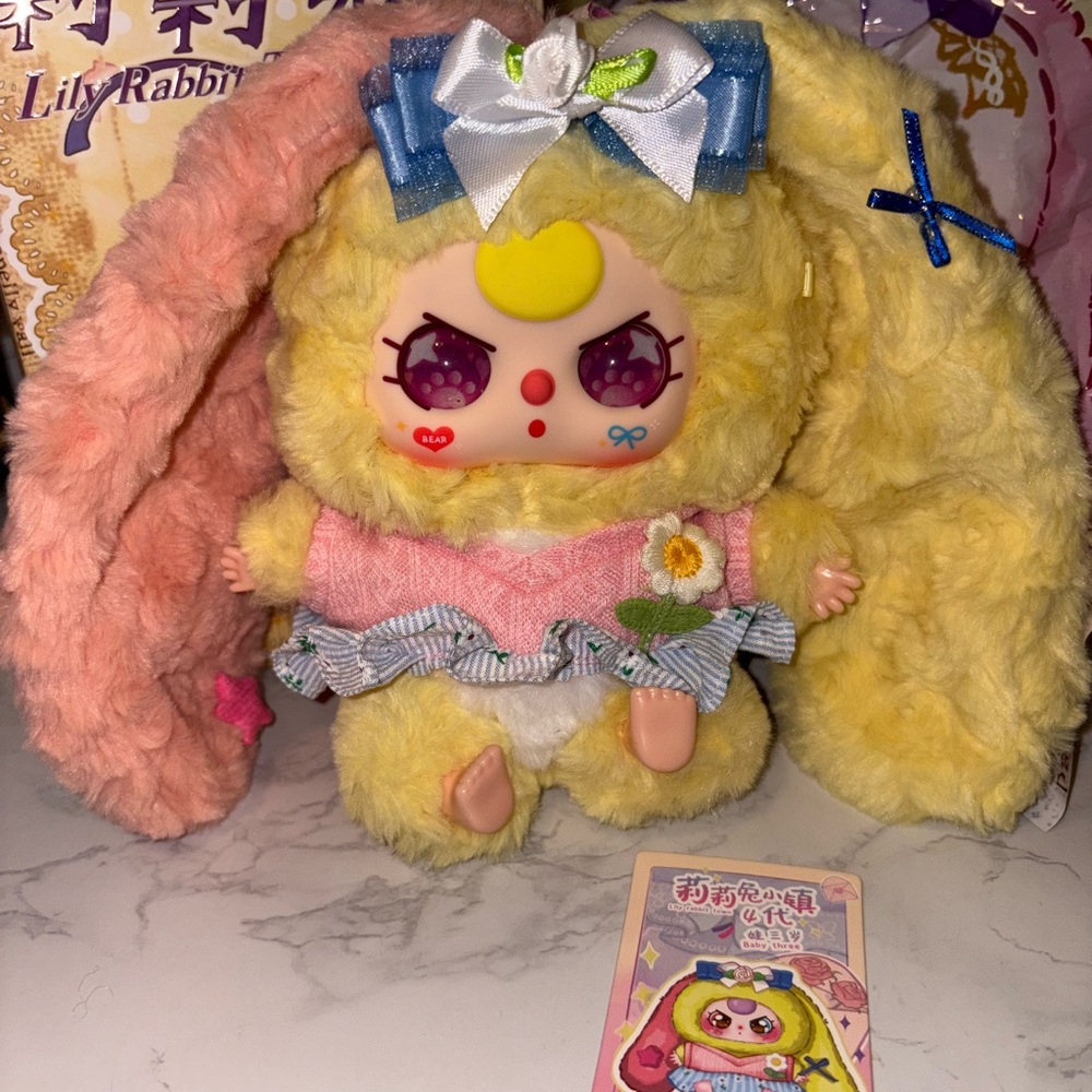 Baby Three Lily Rabbit Town V4 Yellow and Pink Bunny Special Eyes
